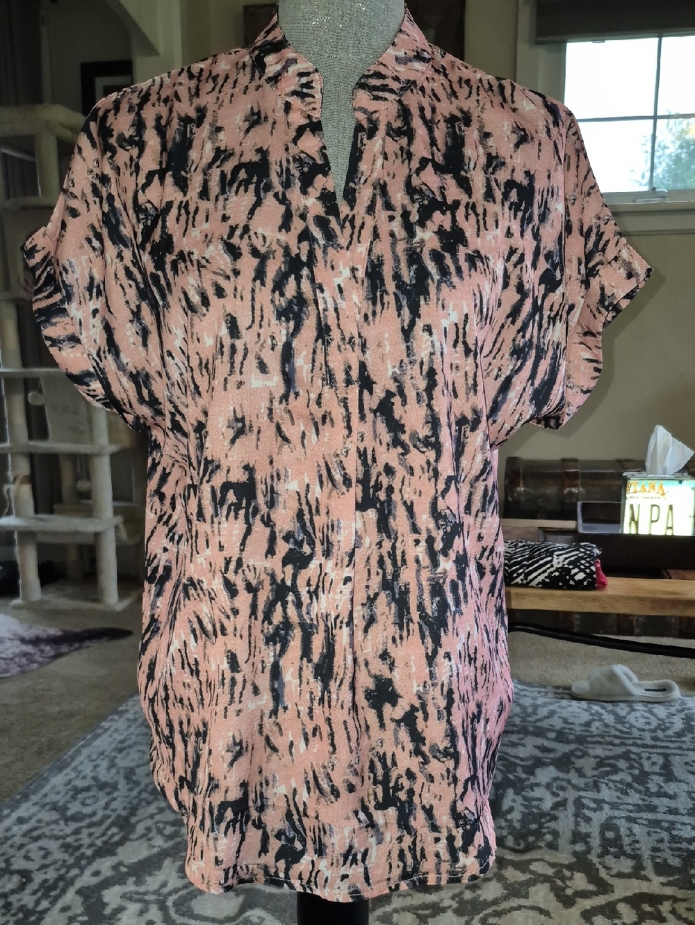 Pink and Black Abstract Short Sleeve Blouse